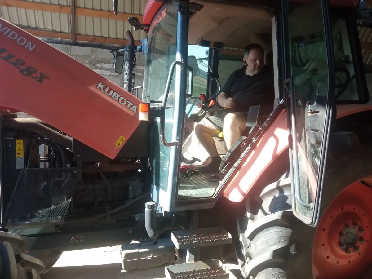 NanoSteer 210 GPS auto-steering system installed on Kubota M128X – Leova, Moldova
